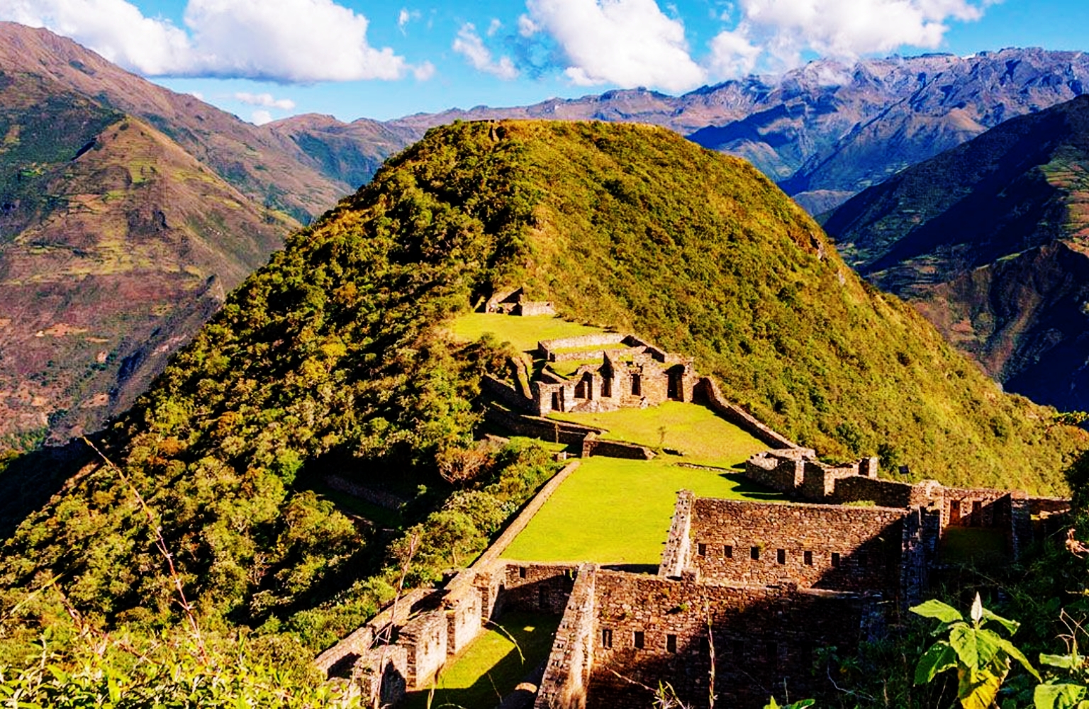 Choquequirao Trek 5 Days - Gif Adventure